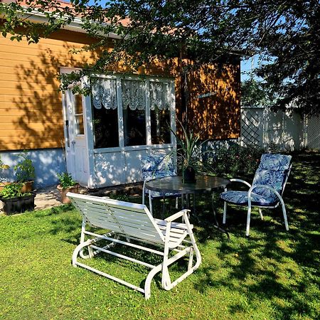 Gite Du Passant Sadm, Parc De La Gaspesie. Sainte Anne-des-Chênes Exterior foto